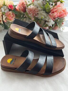 Maui Island Kona Triple Strap Slide Sandals Black Size 7